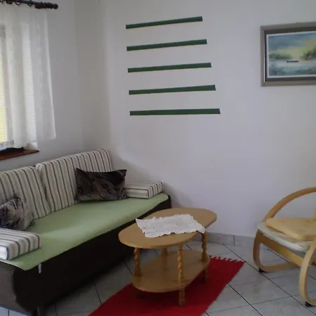 Studio Leros Apartment Starigrad Paklenica